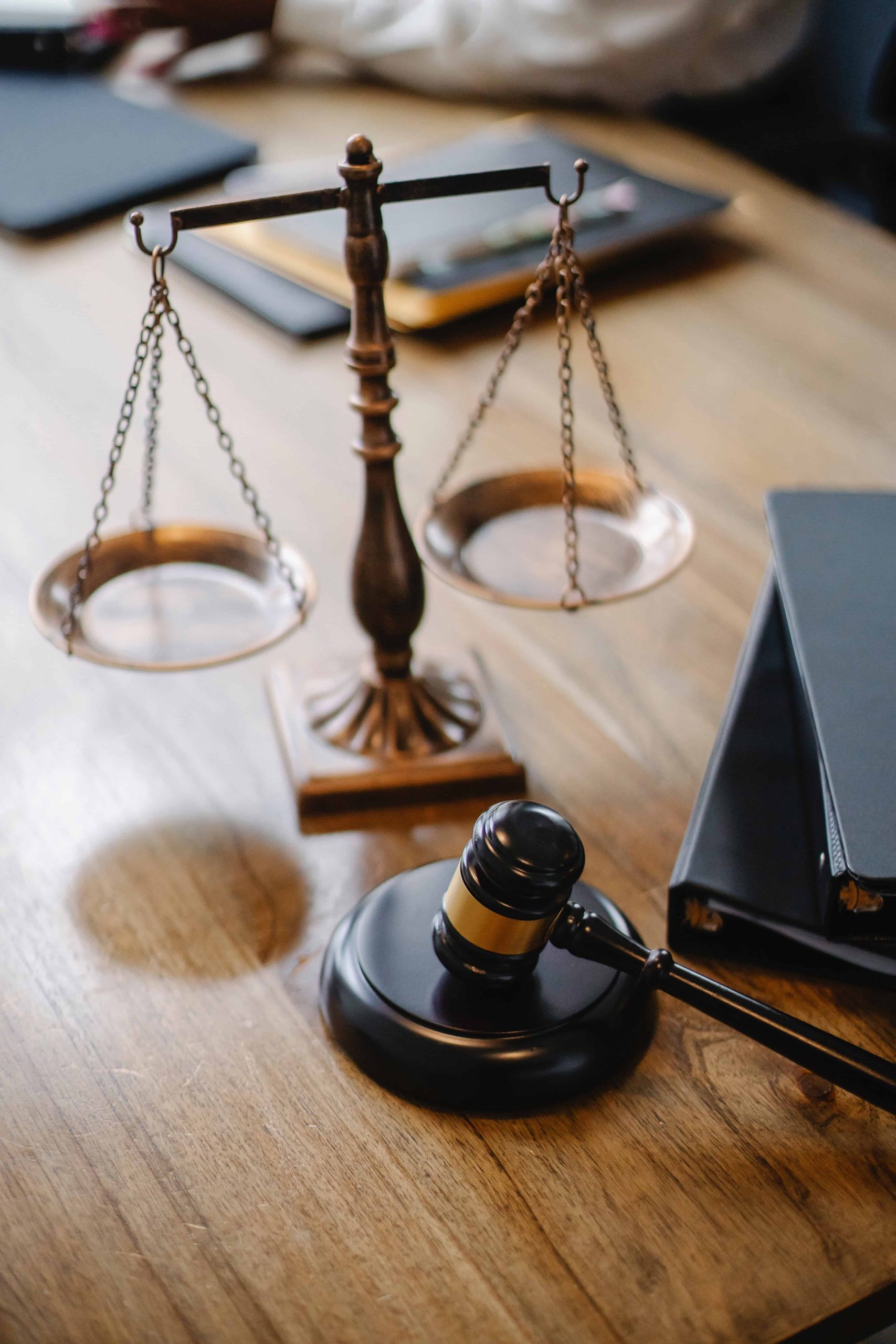 Litigation Lawyer in Victoria